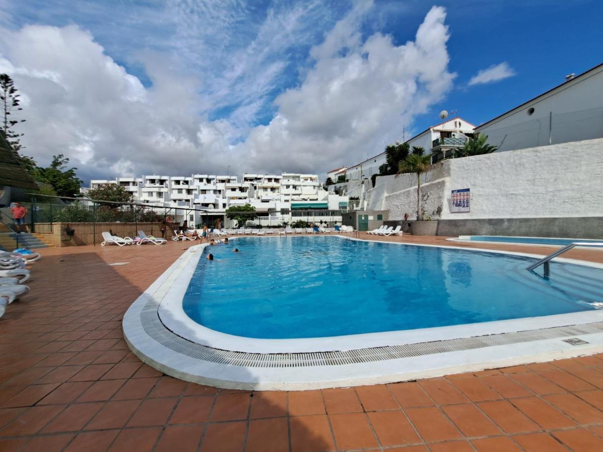 Newly Reformed With Sea View And Pool, Near The Beach, In Playa De Americas Apartment *