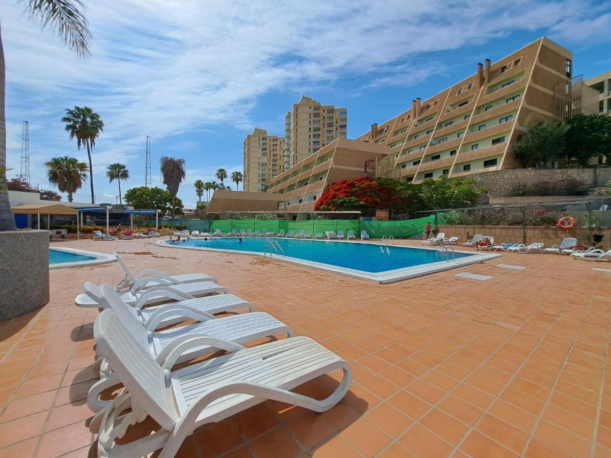 Apartment Newly Reformed With Sea View And Pool, Near The Beach, In Playa De Americas *