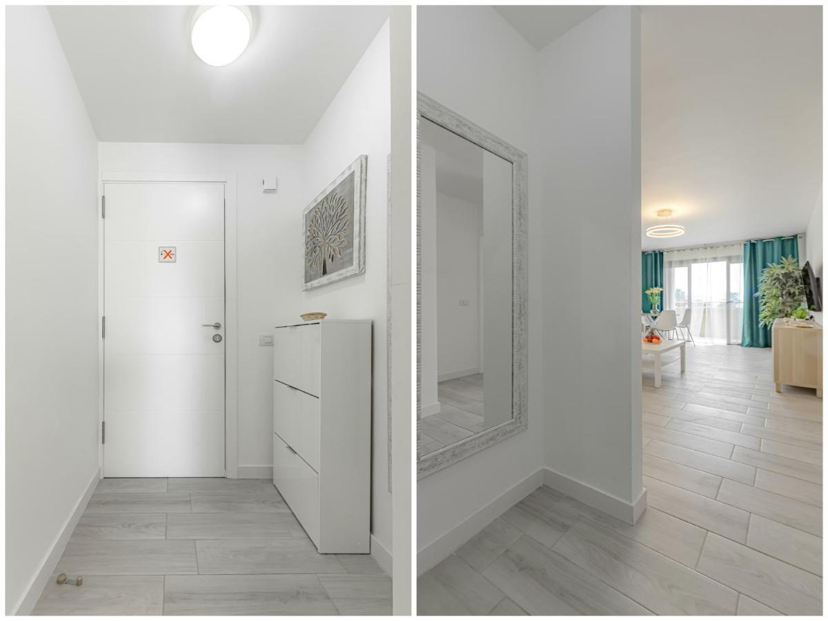 Newly Reformed With Sea View And Pool, Near The Beach, In Playa De Americas Apartment *